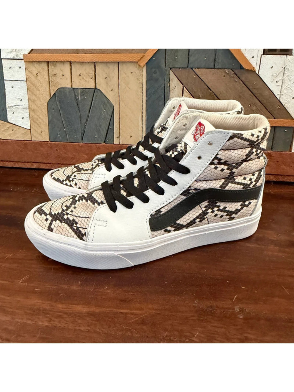 Vans Sk8-Hi Python Black White Snakeskin Sneakers Men 6 / Women 7.5